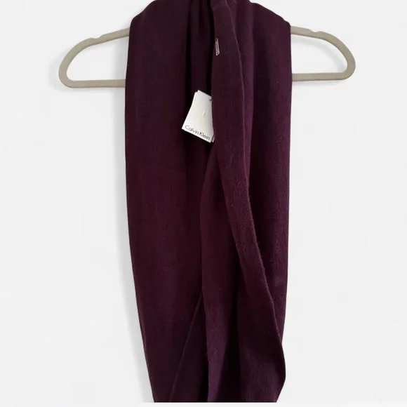 Calvin Klein Purple Knit Scarf